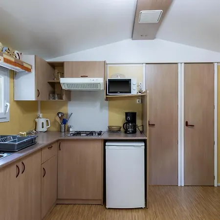 Mobilhome Le Carreyrou * Saint-Pompont